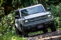 FORD-BRONCO-7