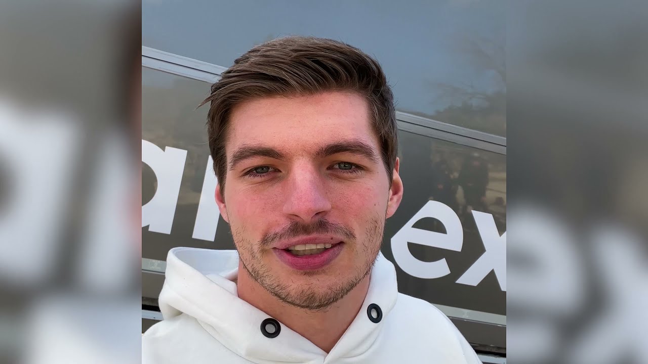 Formule 1 wereldkampioen Max Verstappen verkoopt auto op CarNext.com