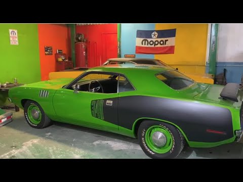 PLYMOUTH BARRACUDA 1971