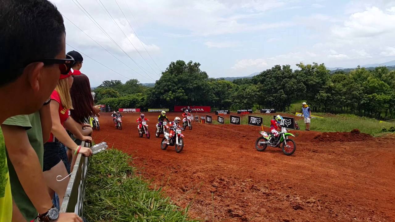 6ta Fecha MX Nacional Costa Rica WOMENS MOTORCYCLE CRASH