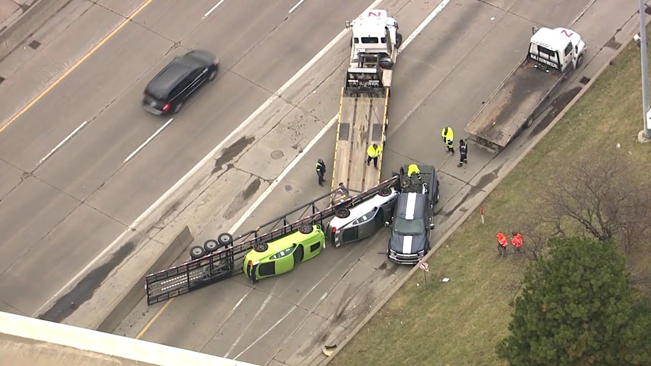 Northbound I-75 closed at Gratiot Avenue due to crash Dec. 17, 2019