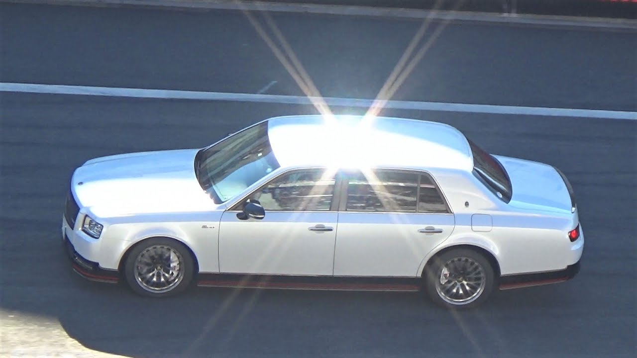 トヨタ・新型センチュリーGRMN豊田社長とお披露目、運転手はあの最速ドライバー！Toyota New Century ,TGRF2018＠Fuji