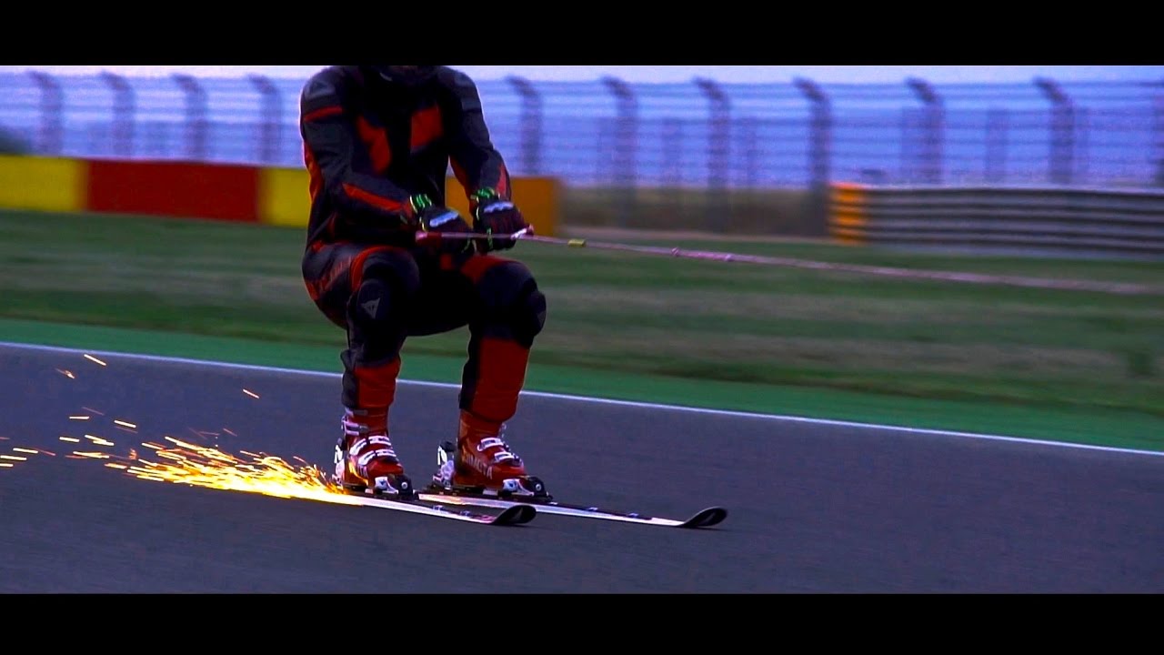 Fastest towed asphalt skiing World Record - Ferrari 458 Italia