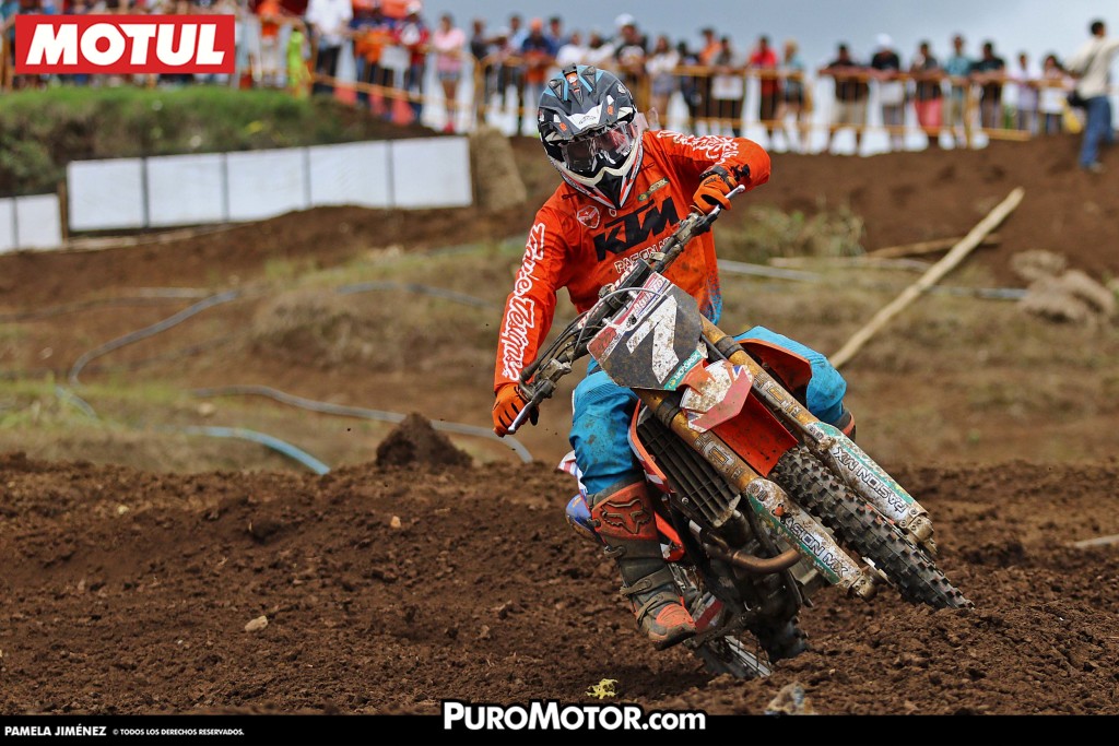 Agüero es el nuevo monarca latinoamericano de la MX2