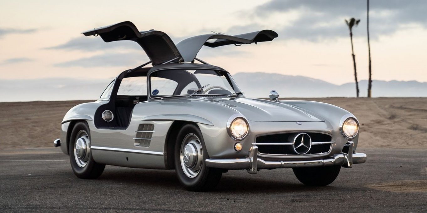 El tico que restauró un exclusivo Mercedes 300 SL Alas de Gaviota