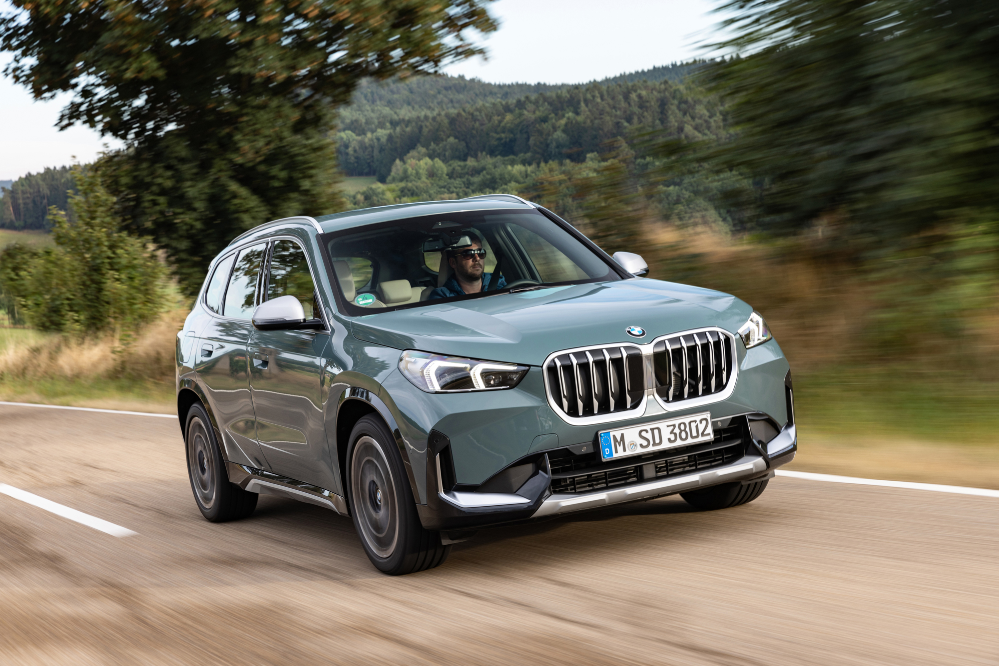 BMW X1 2021, motores, cambios y precios